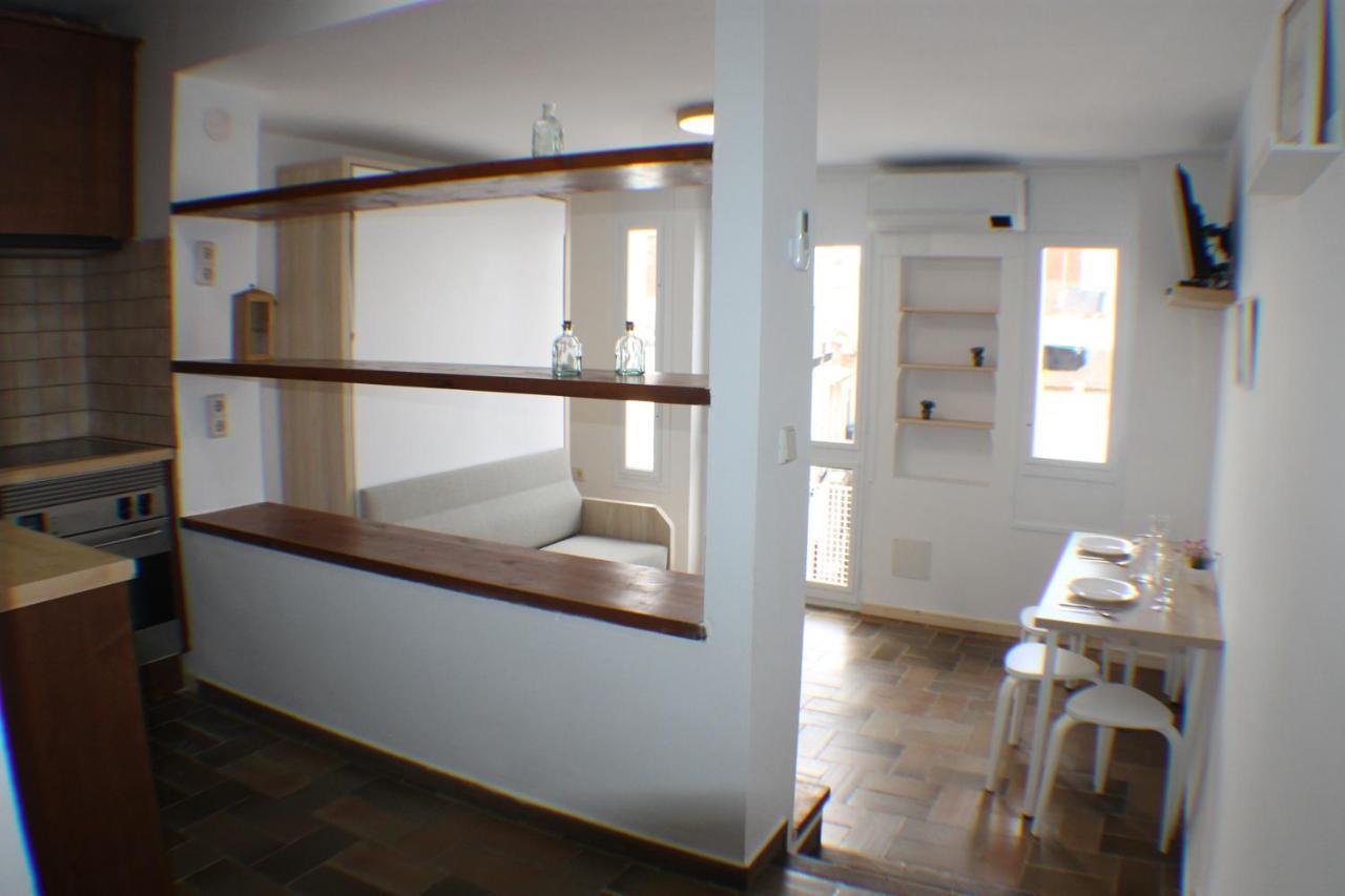 Agi Porthos Apartments روساس المظهر الخارجي الصورة