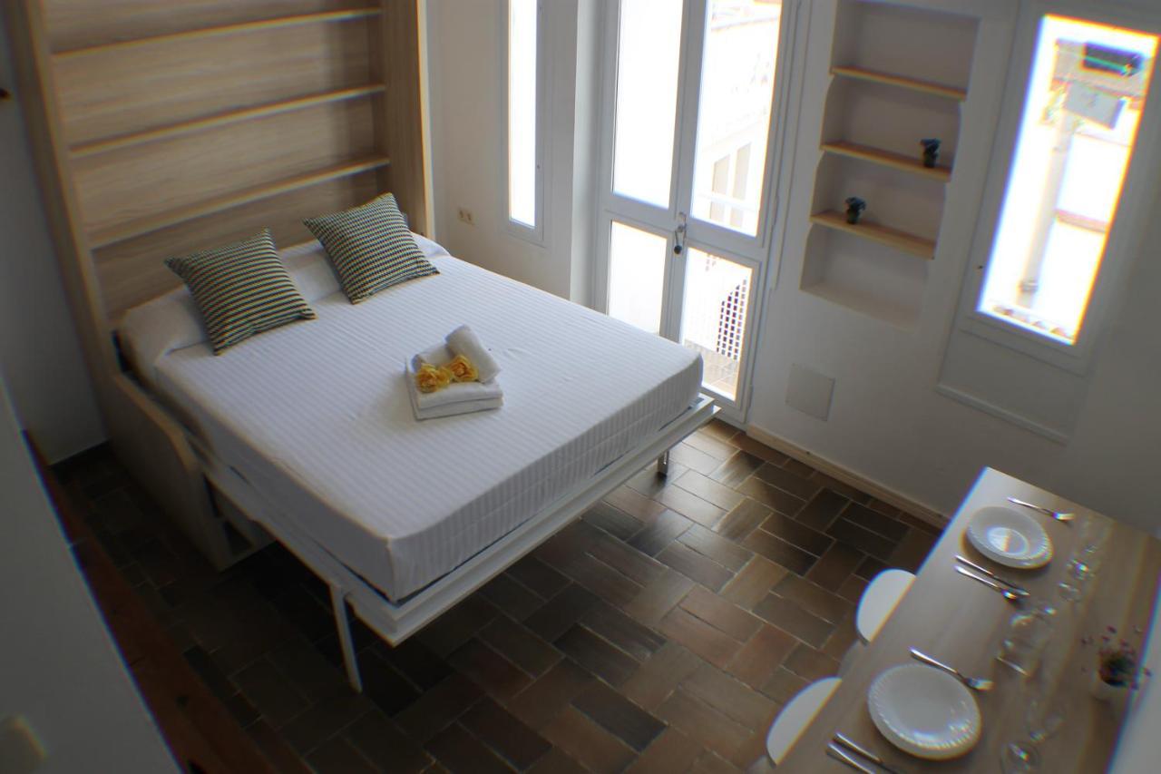 Agi Porthos Apartments روساس المظهر الخارجي الصورة