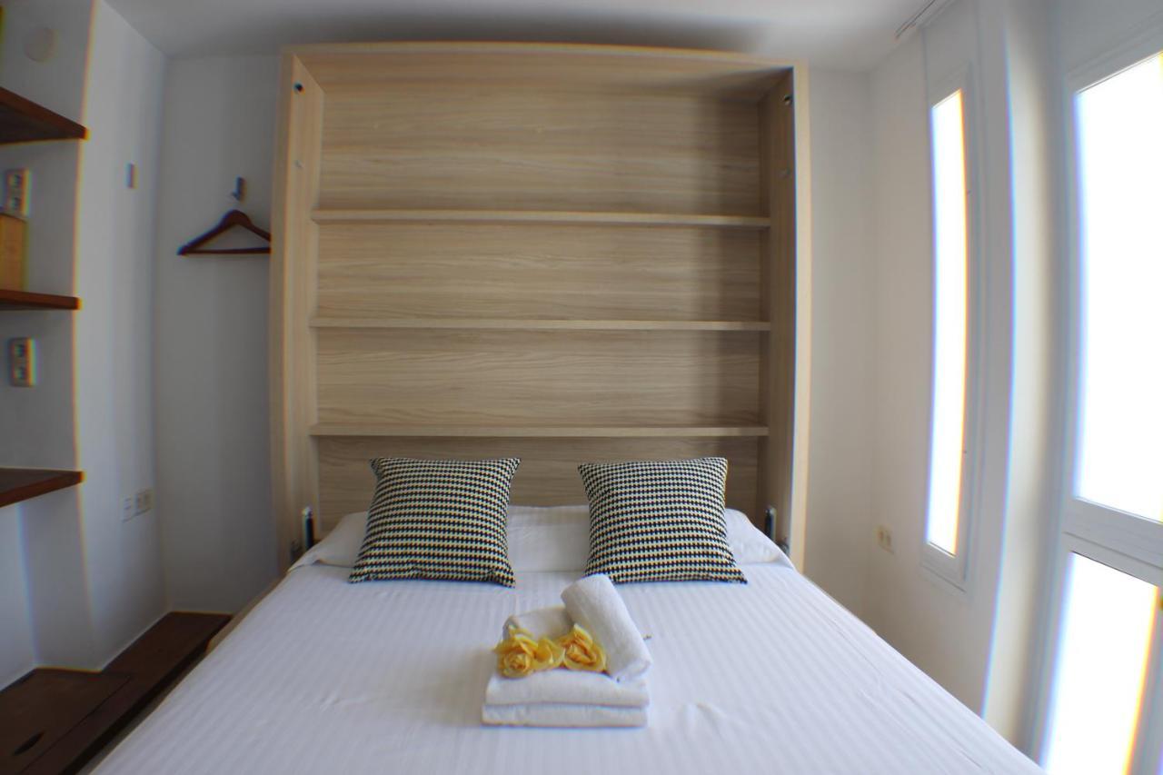 Agi Porthos Apartments روساس المظهر الخارجي الصورة