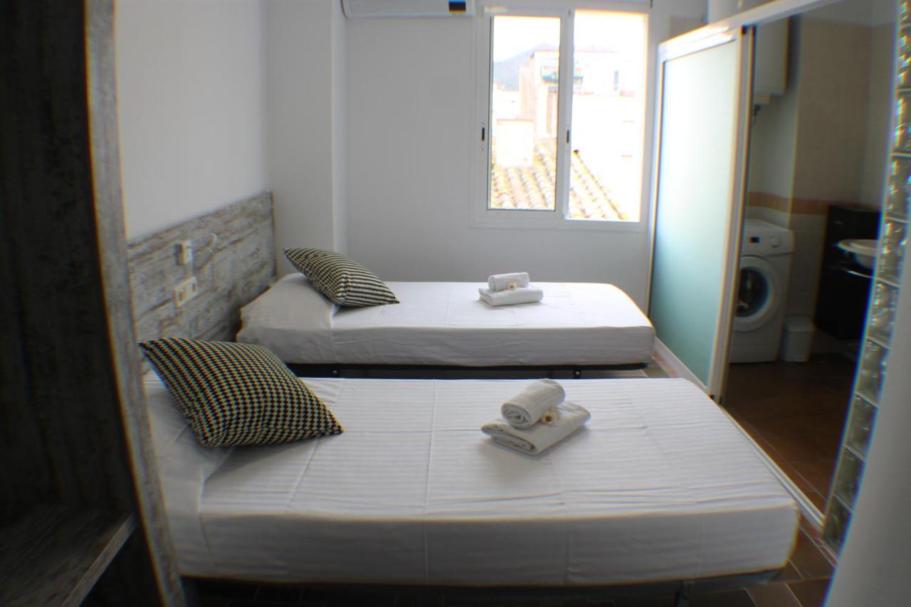 Agi Porthos Apartments روساس المظهر الخارجي الصورة