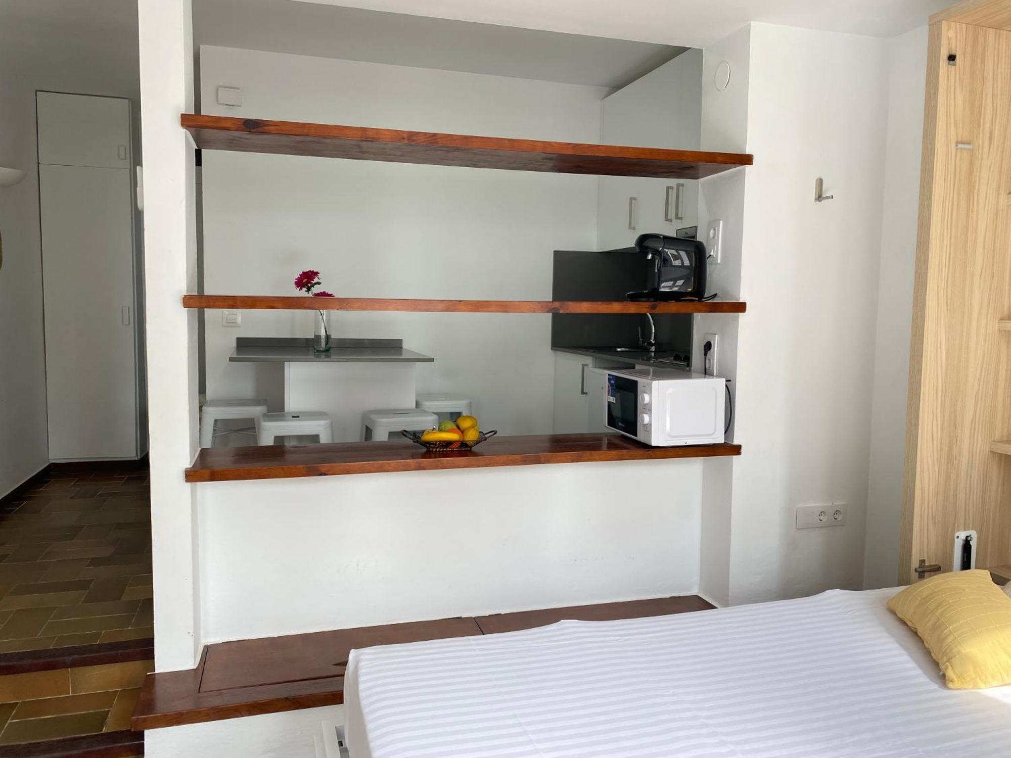 Agi Porthos Apartments روساس المظهر الخارجي الصورة