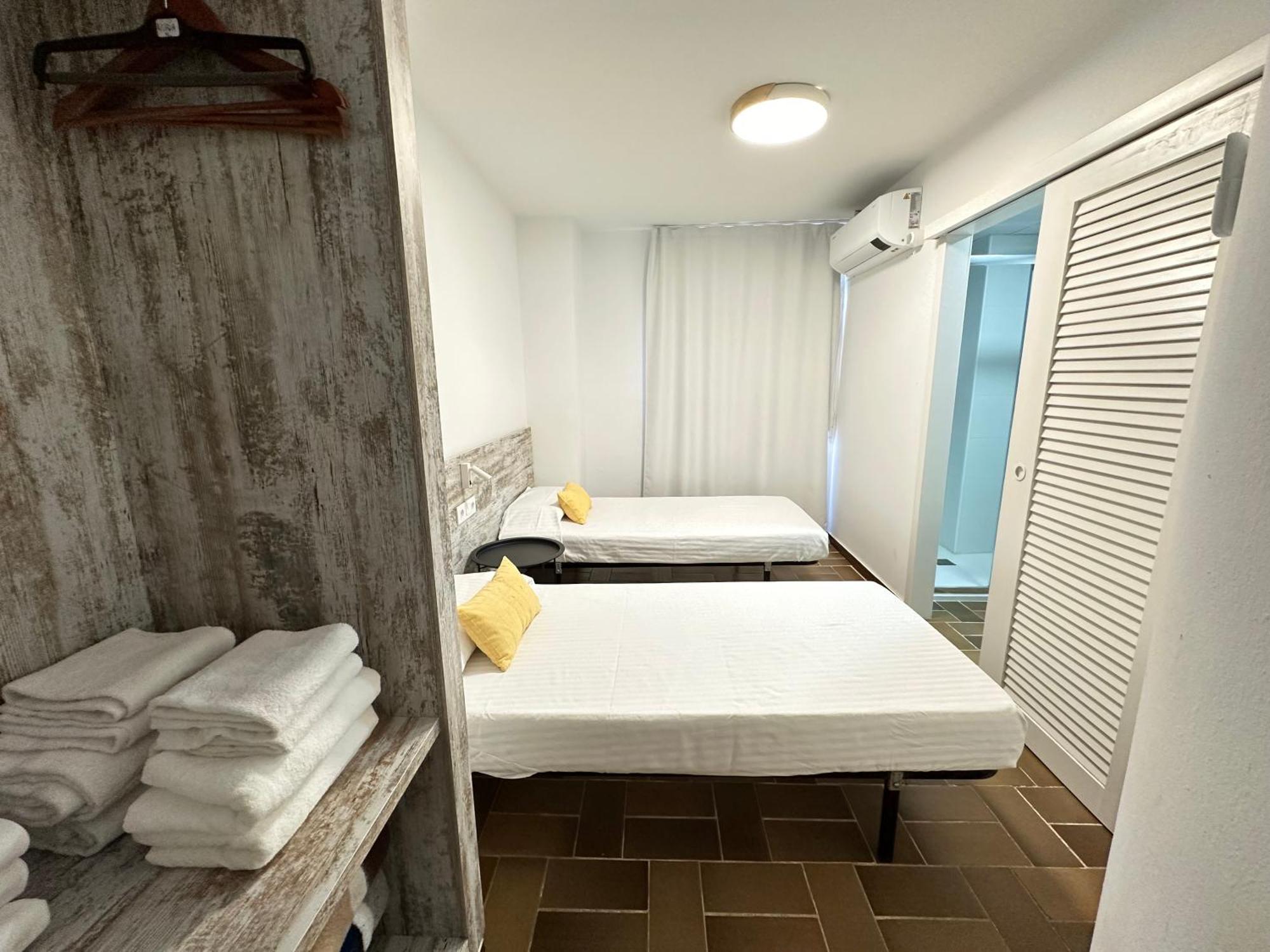 Agi Porthos Apartments روساس المظهر الخارجي الصورة