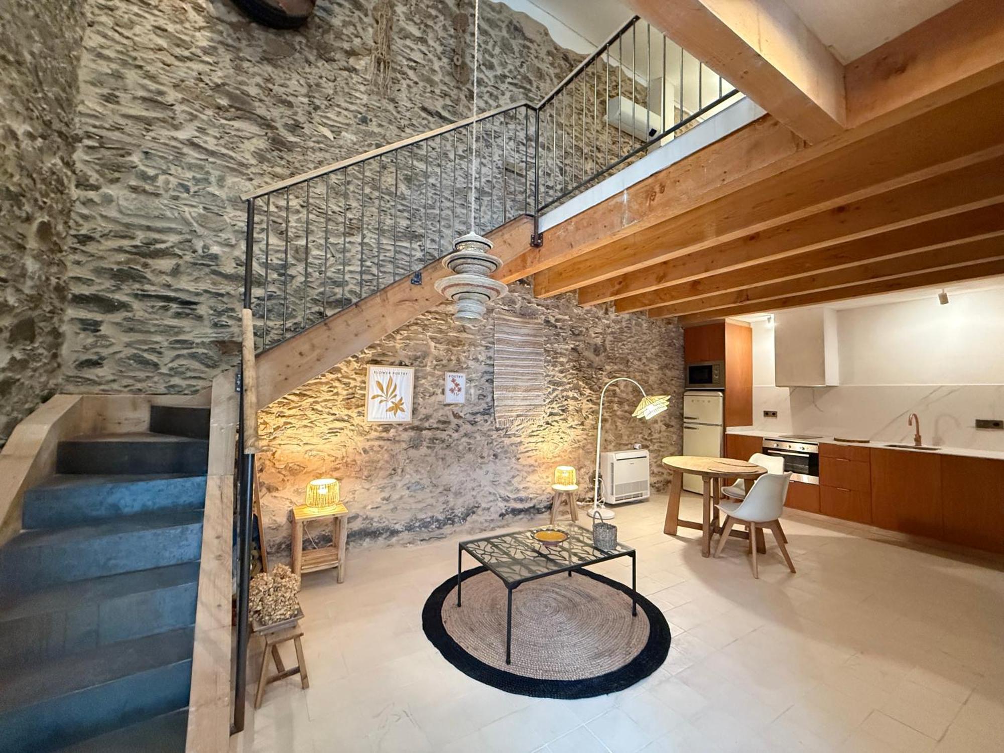 Agi Porthos Apartments روساس المظهر الخارجي الصورة